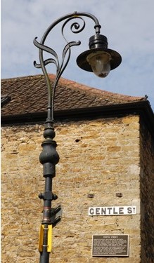 Fozzard - lamp detail
