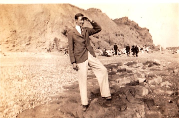 Ralph Collings at West Bay in 1933